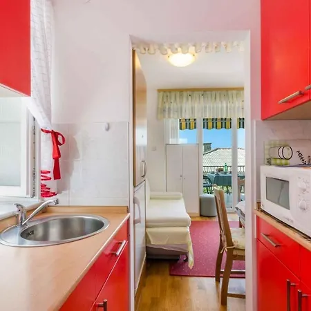 Apartment In 39185
